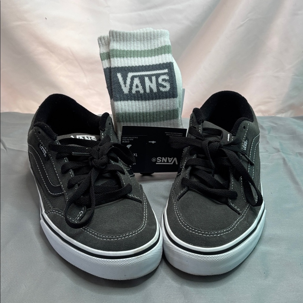Vans Grey Low-Top Canvas Skate Shoes with Black Stripe and pair Vans crew socks